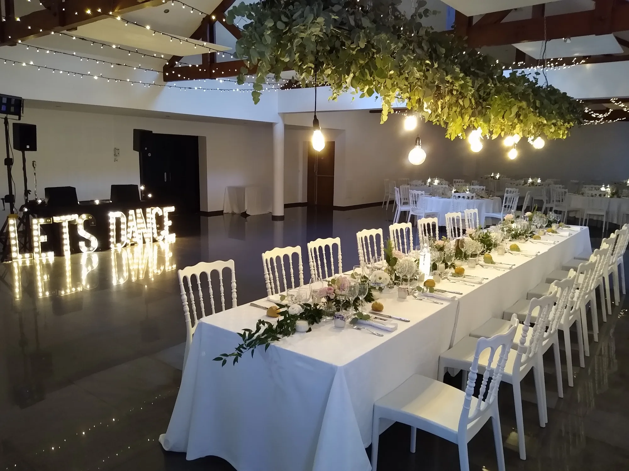 Grande Salle dressée pour un mariage